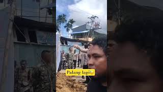 Pemalangan jalan masuk ke pasar wosi #papua#manokwari #olehmasyarakat#