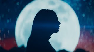 Gabby Barrett - Footprints On The Moon (Official Music Video)