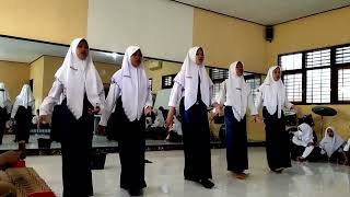 Proses Latihan Tembang Dolanan "Ilir-ilir"