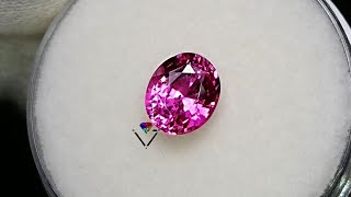 Hot Pink Sapphire ( no treatment )