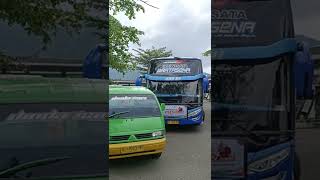 Bus Pandawa 87 keluar dari tempat yg susah #shorts #bus