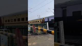 WAP-5 with MAHAMANA coaches and Passenger Train | #shorts #indianrailways