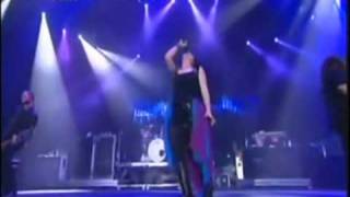 Evanescence - Made Of Stone (Live 2011 @ Rock IN Rio)