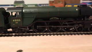 Hornby Flying Scotsman as preserved TTS DCC sound with maroon MK1’s remembrance special service!