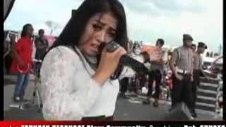 Cinta Berduri Lilin Herlina New Pallapa Live Puncak Kesongo Blora 2016