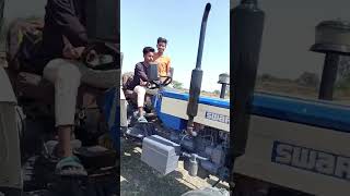 कैसे चलता है 🚜🤣#short #viralshorts