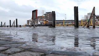 Sturm im Norden: Hochwasser in Bremerhaven