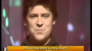 Shakin' Stevens - Merry Christmas Everyone [Top Of The Pops 1985]