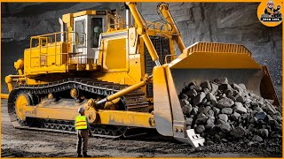 15 Dangerous Biggest Heavy Equipment Machines In The World, World Biggest Heavy Equipment Machines