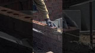 Bricklaying: Legend showing off his smooth effortless bricklaying