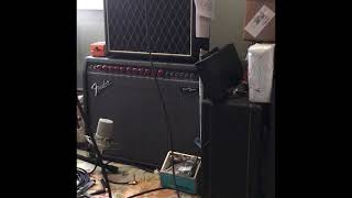 Ibanez Nu tubescreamer unboxing and quick demo on a Vox Pathfinder 15R amplifier