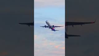 WizzAir a321neo Departing out of RNW 04 at Larnaca Int'l Airport