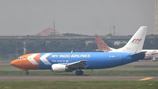 Pesawat Cargo My Indo Airlines Boeing 737 Landing di Runway 07L Bandara Soekarno-Hatta