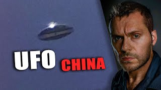 UFO CAPTURED BY CHINESE PHOTOGRAPHER ! 👽