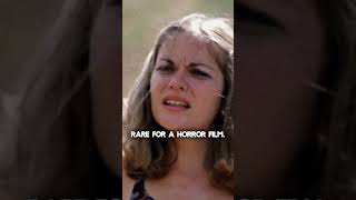 The Texas Chain Saw Massacre - 1-Min Scary Movie Review - 1974 Tobe Hooper #halloween #movie