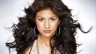 Paula Deanda Walk away feat LeGacy