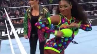 WWE Naomi twerks with Bayley