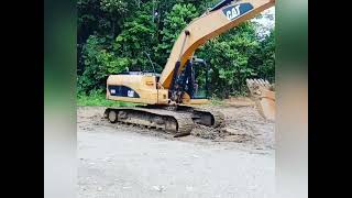 Pemanasan Unit Excavator Sebelum bekerja 💪