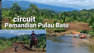 Penampakan cercuit pemandian Pulau batu grasstrack CHAMPIONSIIP kec lembah masurai