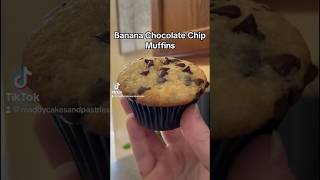 Making Banana Chocolate Chip Muffins! They’re so fluffy! #baking #tiktok #recipe #subscribe #shorts