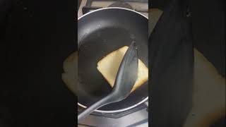 1 min bread cheese sandwich for students || #sadiash #food #asmr