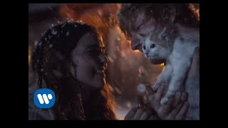 Ed Sheeran - Perfect (Official Music Video)