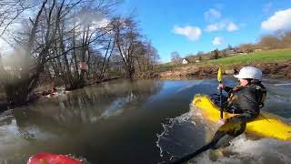 Wildwasserpaddeln auf der Exter mit Sonne - Short