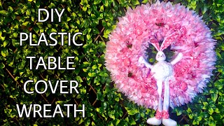 DIY Plastic Table Cover Wreath