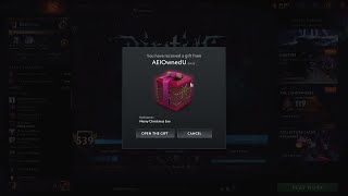 Receiving Christmas gift in Dota 2 :)