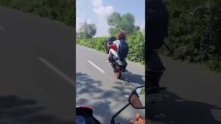 (Full Video) ☝️👇☝️tvs raider se wheelie 🥰 #shorts #shortvideo #youtubeshorts #viralvideo #trending