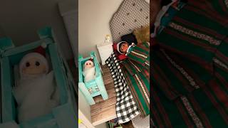 🎄ELF ON THE SHELF THE BABY IS TAKING A NAP #elfontheshelf #christmasdecor #christmas2023