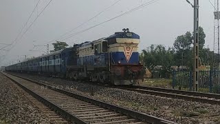 RARE NOWADAYS !! MALDA ALCO RUNNING AT ITS TOP SPEED WITH NJP-HDB PASSENGER | INDIAN RAILWAYS |