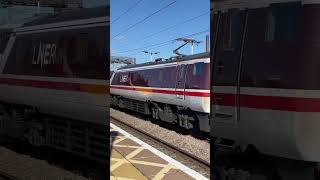 LNER 82212 & 91109 - Newark Northgate 28/09/24 #lner #class91 #intercity225 #newark #station #train