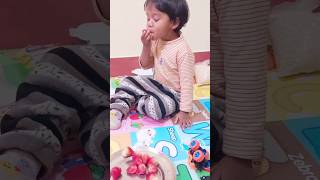 I strawberries 🍓 😋 #babyactivities #baby #youtubeshorts