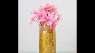 How to make a glitter vase