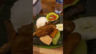 wajib makan ini klo ke Bali #nasitempongindra #kulinerbali