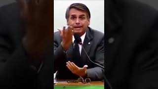 Bolsonaro recebendo vários ataques dos esquerdistas.#shorts.