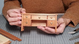 Office table - miniature tutorial