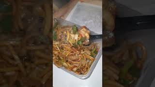 Yummy Chicken Chowmein #chicken #chowmein #chowmeineating #chickenchowmein #chowmeinnoodles