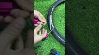 kit de herramientas reXpair VS pinchazo de neumático de bicicleta