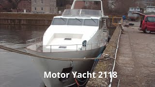 Motor Yacht 2118