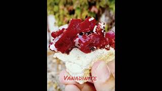 spesimen VANADINITE #short  #gemsiclopedia  #gemstone