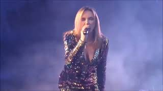 Tina Cousins LIVE at Worsley Live 2022 singing Mysterious Times