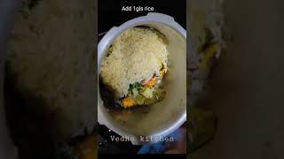 veg biryani in pressure cooker #vegetablebiryani #youtubeshorts #shorts #vedhskitchen