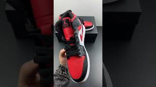 Air Jordan 1 Mid Bred Toe Black White Fire Red 554724-079