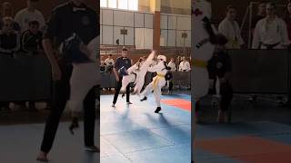 краса Карате Do Mawashi Gaiten Geri #karate #martialarts #sport #taekwondo #kumite #