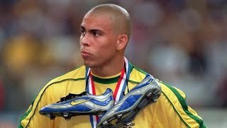 R9 El Phenomenon skill when he was young #footballlegend #footballskills