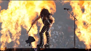 KISS rocks the 2023 Toyota AFL Grand Final! 🤘 | Telstra Pre-Game Entertainment