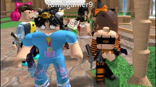 Getting on a sever with YouTuber! *@Renmaroblox *