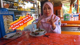 MAKAN SIANG SERBA RP 10.000,- DI PUJASERA BLOK S